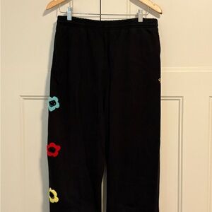 Smiley Brand Floral Applique Sweatpants